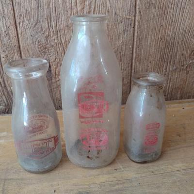 Set of Three Vintage Painted Logo Pet Dairy Glass Milk Bottles Various Sizes (#47)