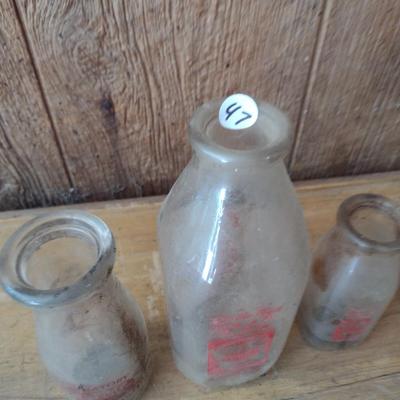 Set of Three Vintage Painted Logo Pet Dairy Glass Milk Bottles Various Sizes (#47)