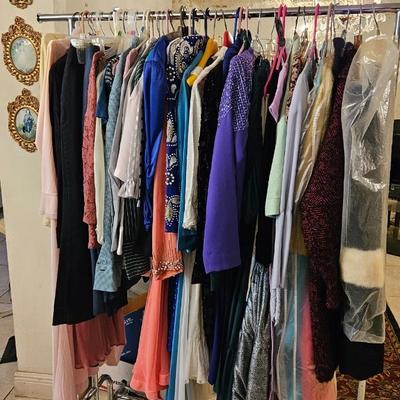 Sale Photo Thumbnail #900: All in good condition
Racks not included