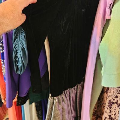 Sale Photo Thumbnail #907: All in good condition
Racks not included