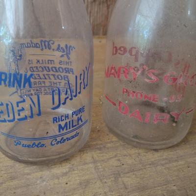 Pair of Vintage Painted Logo Dairy Half Pint Glass Milk Bottles Eden Dairy and Mary's Grove (#48)