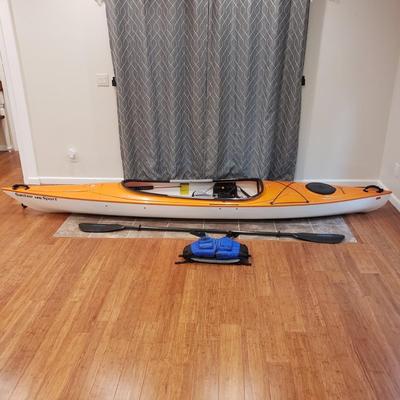 Hurricane Santee 126 Sport Kayak, Canon Paddle and Astral Life Jacket