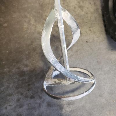 Truper Yard Tools, Pots, Bird Feeder and Wind Chime