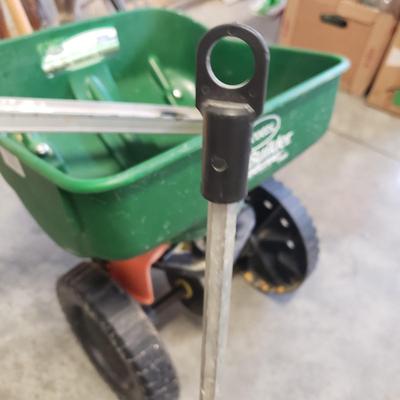 Truper Yard Tools, Pots, Bird Feeder and Wind Chime