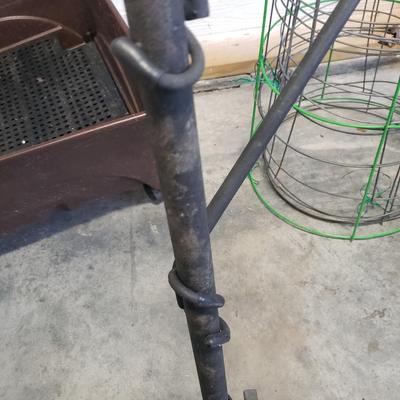 Truper Yard Tools, Pots, Bird Feeder and Wind Chime