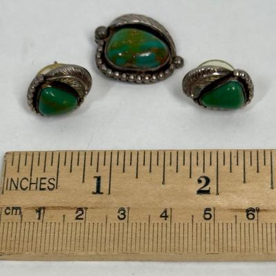 Sale Photo Thumbnail #13: Looks to be Royston Turquoise in Silver, possible Navajo origin but markings could not be traced.  Great set, good condition.