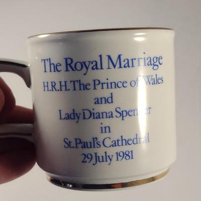 Sale Photo Thumbnail #128: Lady Diana and Prince Charles Wedding Commemorative Cup