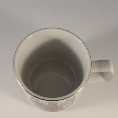 Sale Photo Thumbnail #126: Lady Diana and Prince Charles Wedding Commemorative Cup