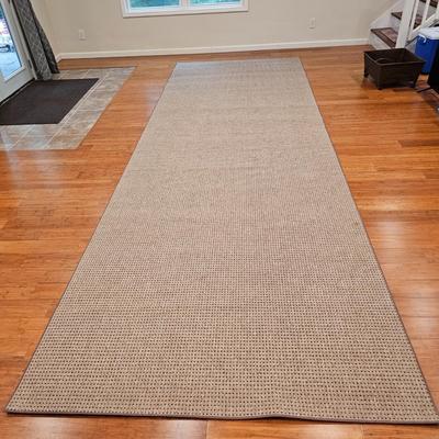 Jute Back Tan Pattern Rug/Runner