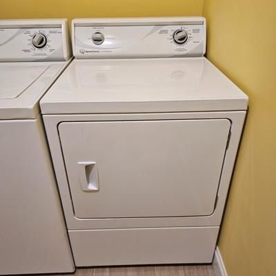 Speed Queen Heavy Duty Front Load Dryer