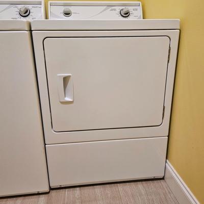 Speed Queen Heavy Duty Front Load Dryer