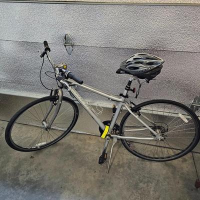 26" Trek 7000 Bicycle & Helmet