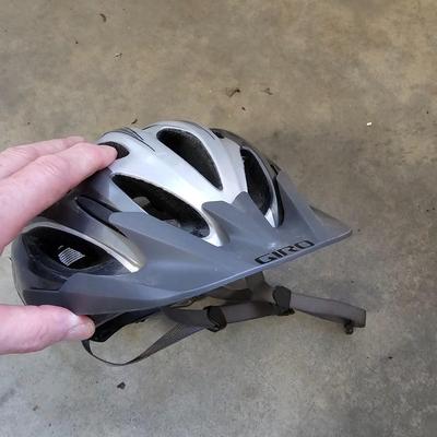 26" Trek 7000 Bicycle & Helmet