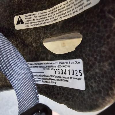 26" Trek 7000 Bicycle & Helmet