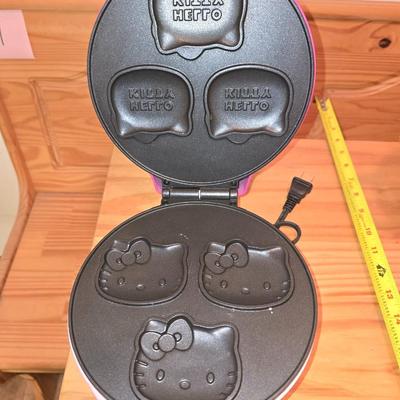 Waffle maker