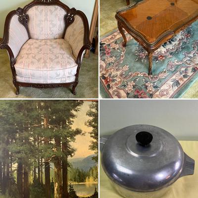 Walnut Kidney Desk c.1950 Inlay French Leg