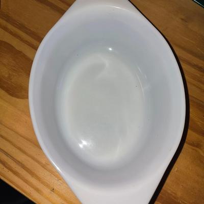 Early American Pattern Pyrex 1.5qt