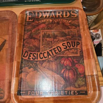 4 wooden trays