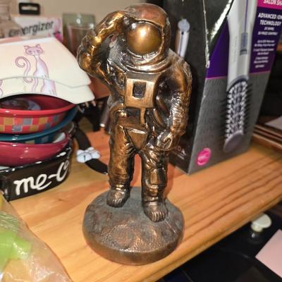 Astronaut statue