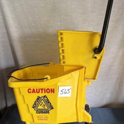 Rubbermaid Mop Bucket
