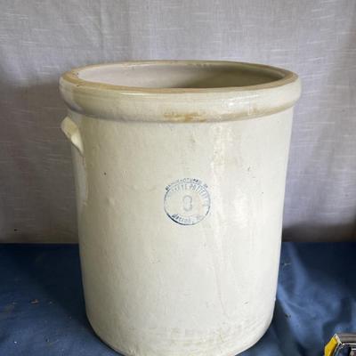 #8 Buckeye Pottery Crock