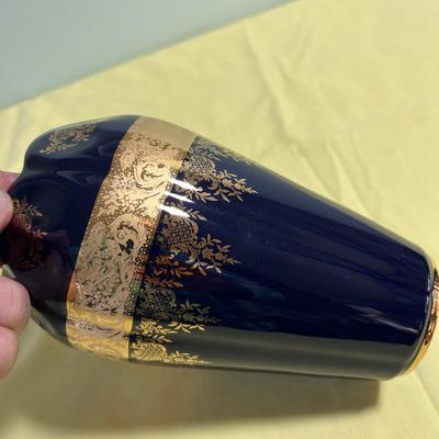Imperial Limoges 22 K Gold and Cobalt Vase BEAUTIFUL!