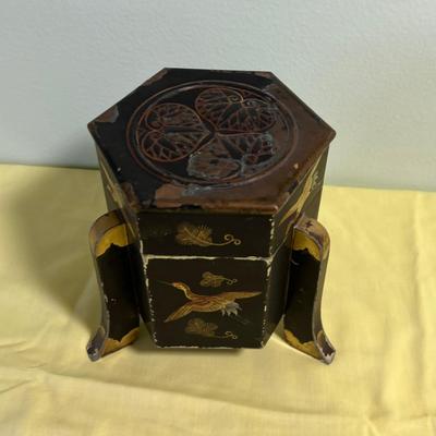 Japanese Tea Tin or Caddy Box Etched with Cranes