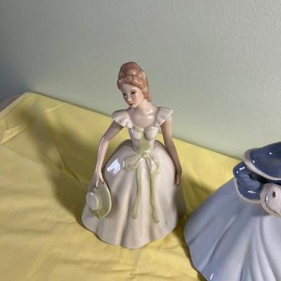 Hand Painted Ceramic Figurines (4) 