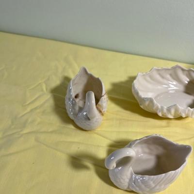 (6) Several Smaller Pieces of Lenox China