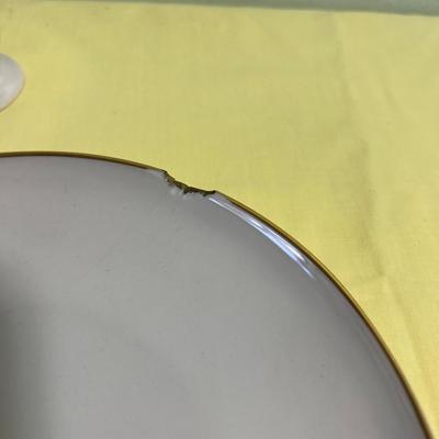 (6) Several Smaller Pieces of Lenox China