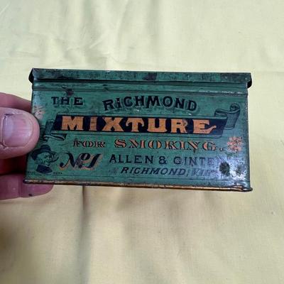 Antique Tabacco Tin 