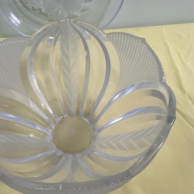3 Etched Satin Glass Serving Bowls 