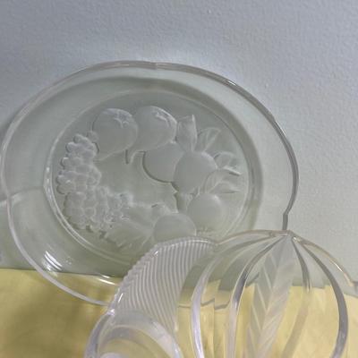 3 Etched Satin Glass Serving Bowls 