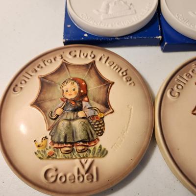 Gobel Hummel Collection Birds , Music Box,