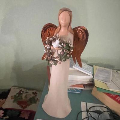 Sale Photo Thumbnail #41: Angel 