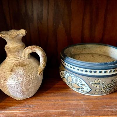 Sale Photo Thumbnail #78: Pottery 