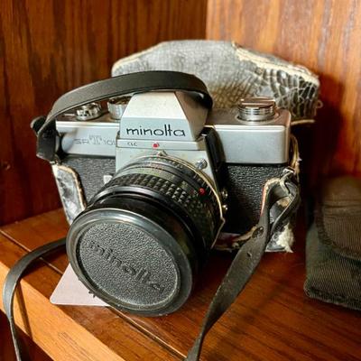 Sale Photo Thumbnail #82: Cameras 