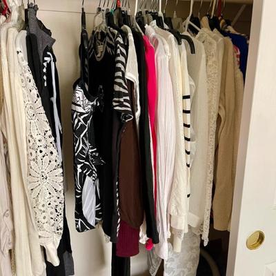 Sale Photo Thumbnail #93: Clothing 