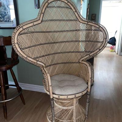 Sale Photo Thumbnail #98: Mcm chair 