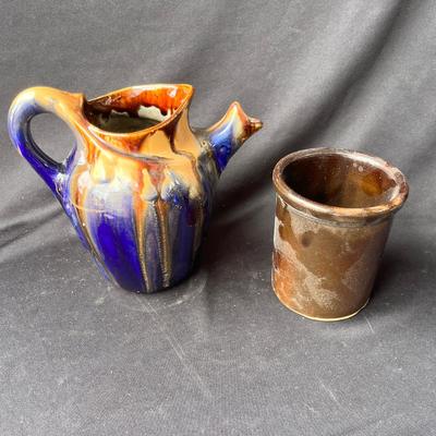 Lot 91 Vintage crockery