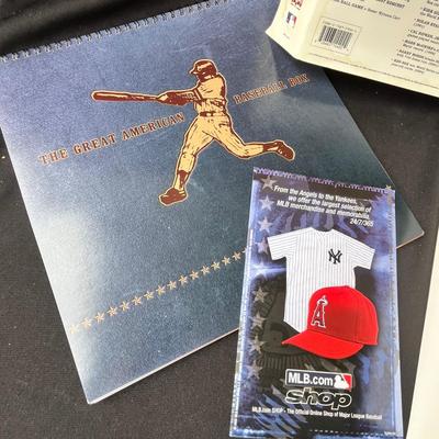 Lot 101 Baseball CD group