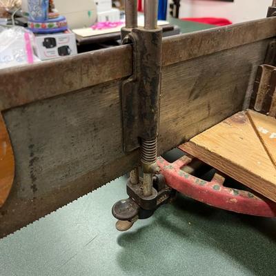 Sale Photo Thumbnail #980: Vintage Stanley Miter Box.  Precise angle cutting miter saw.  Well made.