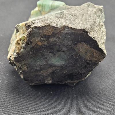 Large Natural Rough Emerald Stones (D-EL)