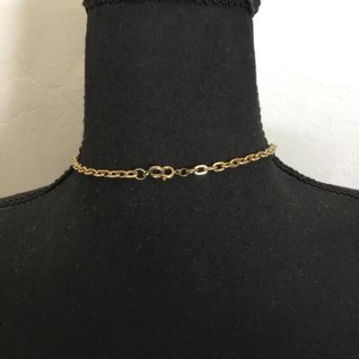 Beautiful vintage crystal chandelier drop statement necklace