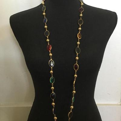 Beautiful vintage glass bead multicolored very nice necklace