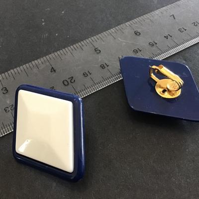 Vintage Clip on Earrings