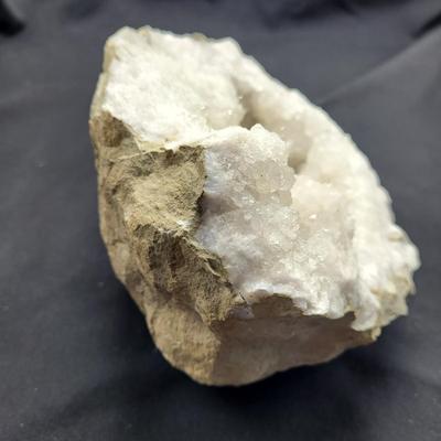 Large White Quartz Geode (D-EL)
