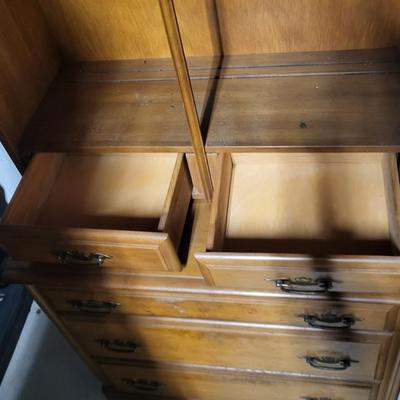 Sale Photo Thumbnail #581