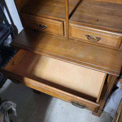 Sale Photo Thumbnail #577
