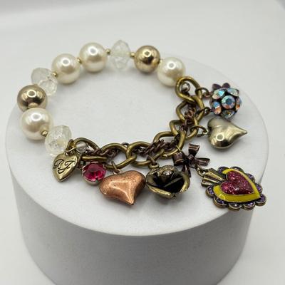 Sale Photo Thumbnail #260